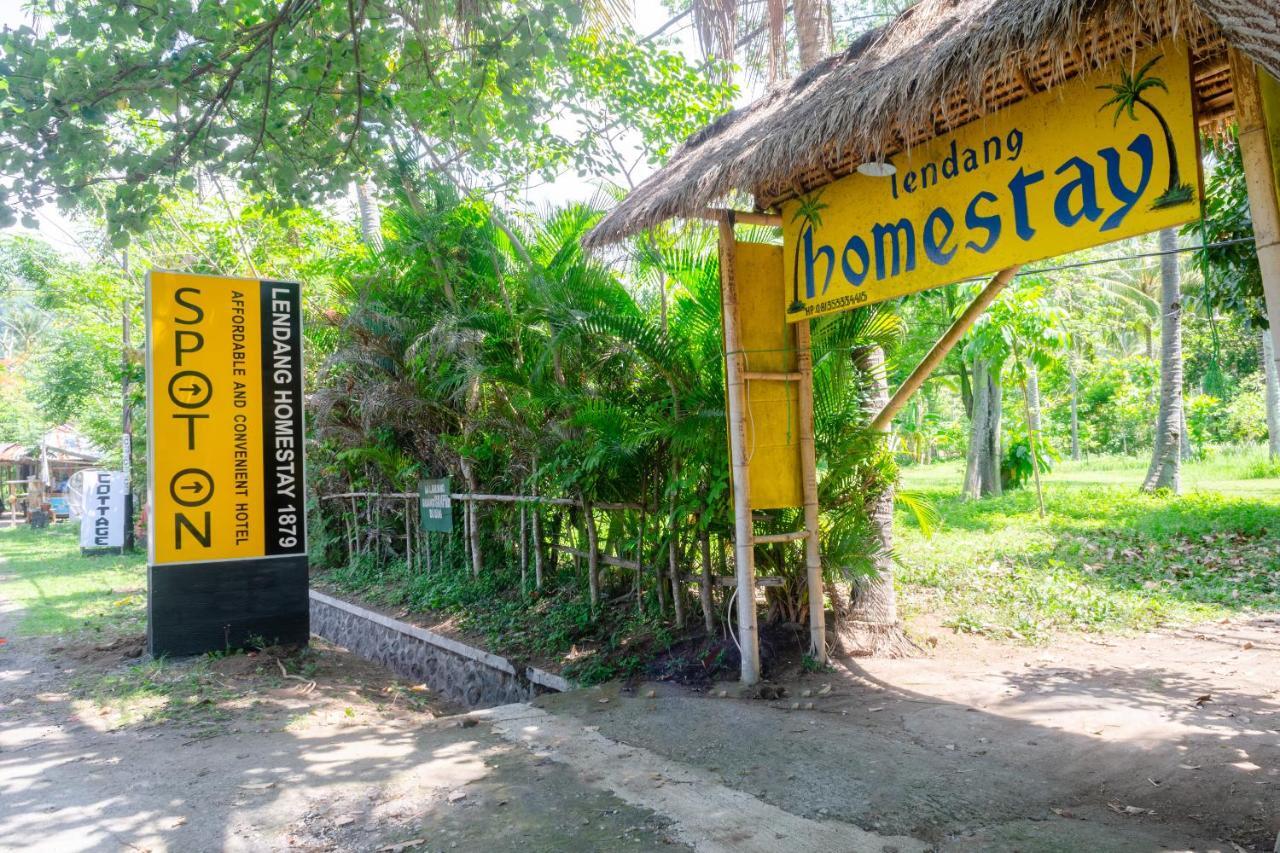 Spot On 1879 Lendang Homestay Mangsit Exteriér fotografie